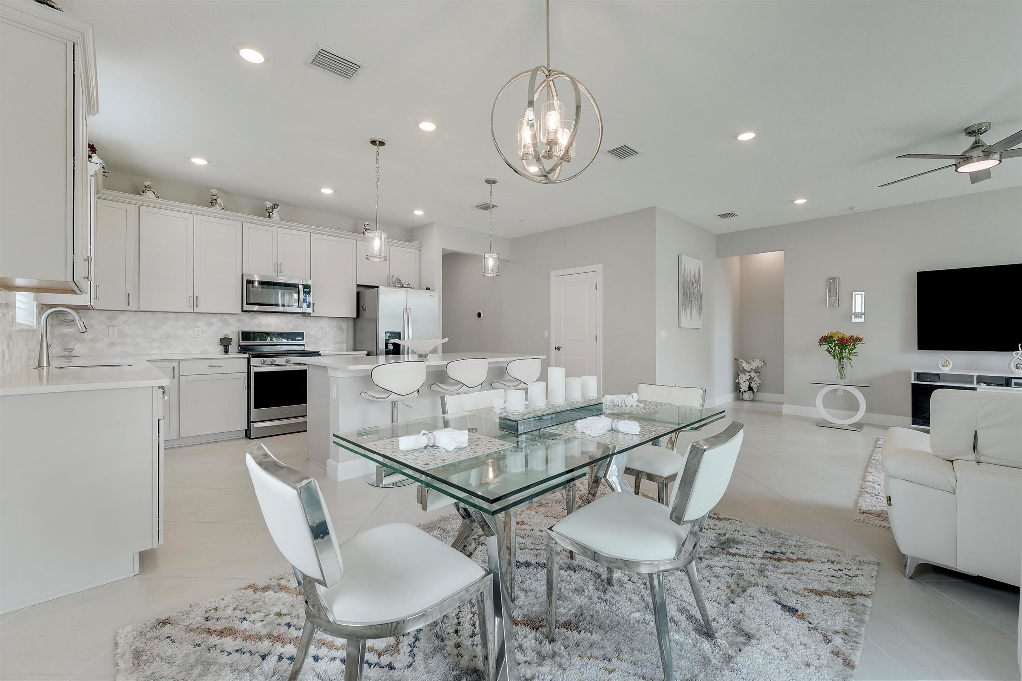 Veranda Gardens - Residential