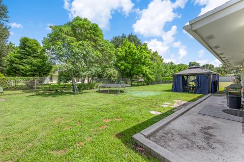 A home in Royal Palm Beach