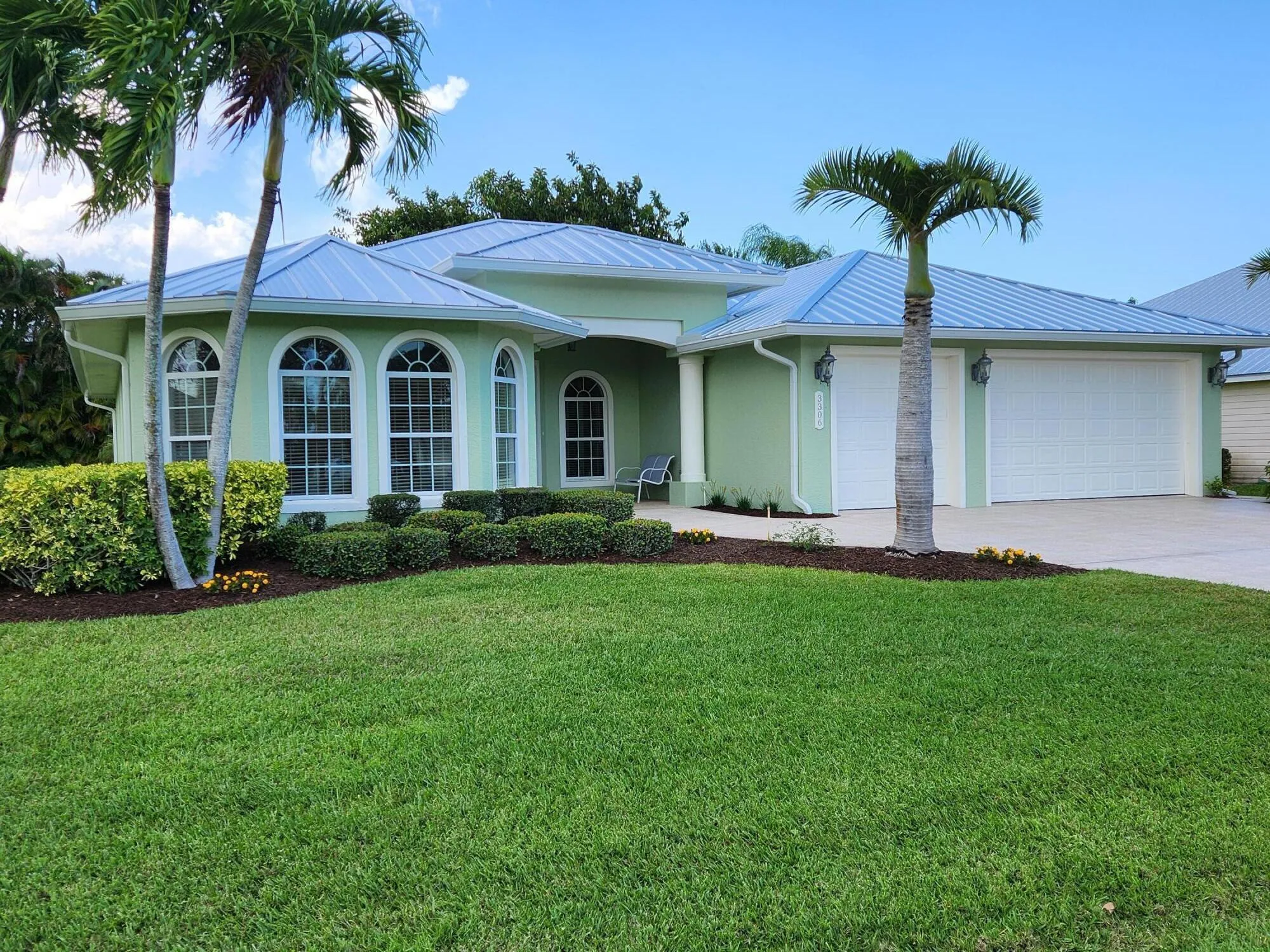 3306 SE River Vis Dr  