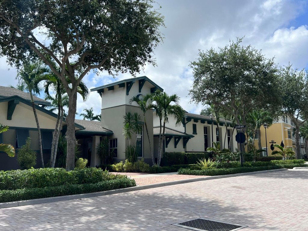 Photo of 1717 Borrego Way #6, West Palm Beach, FL 33401 (MLS # B26006974)