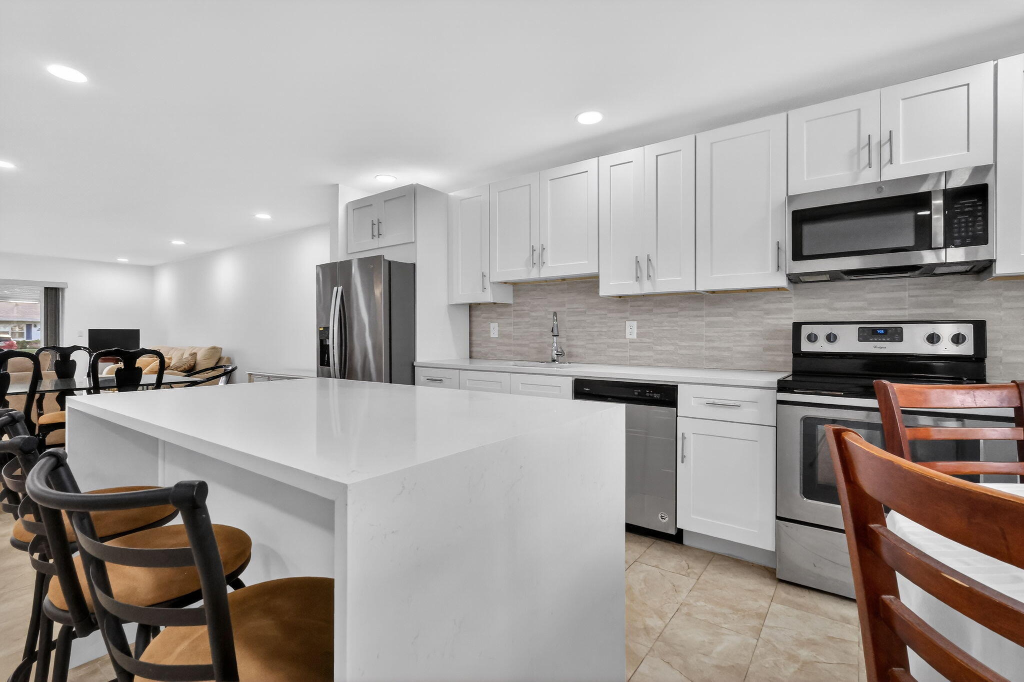 Bridgeview Condo - Residential