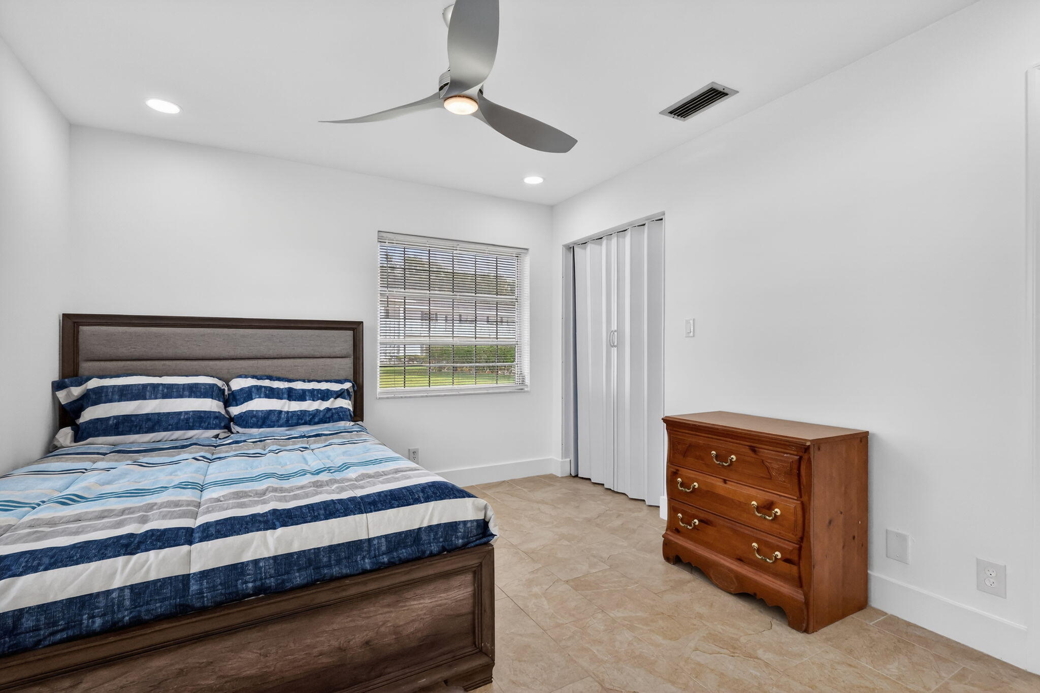 Bridgeview Condo - Residential