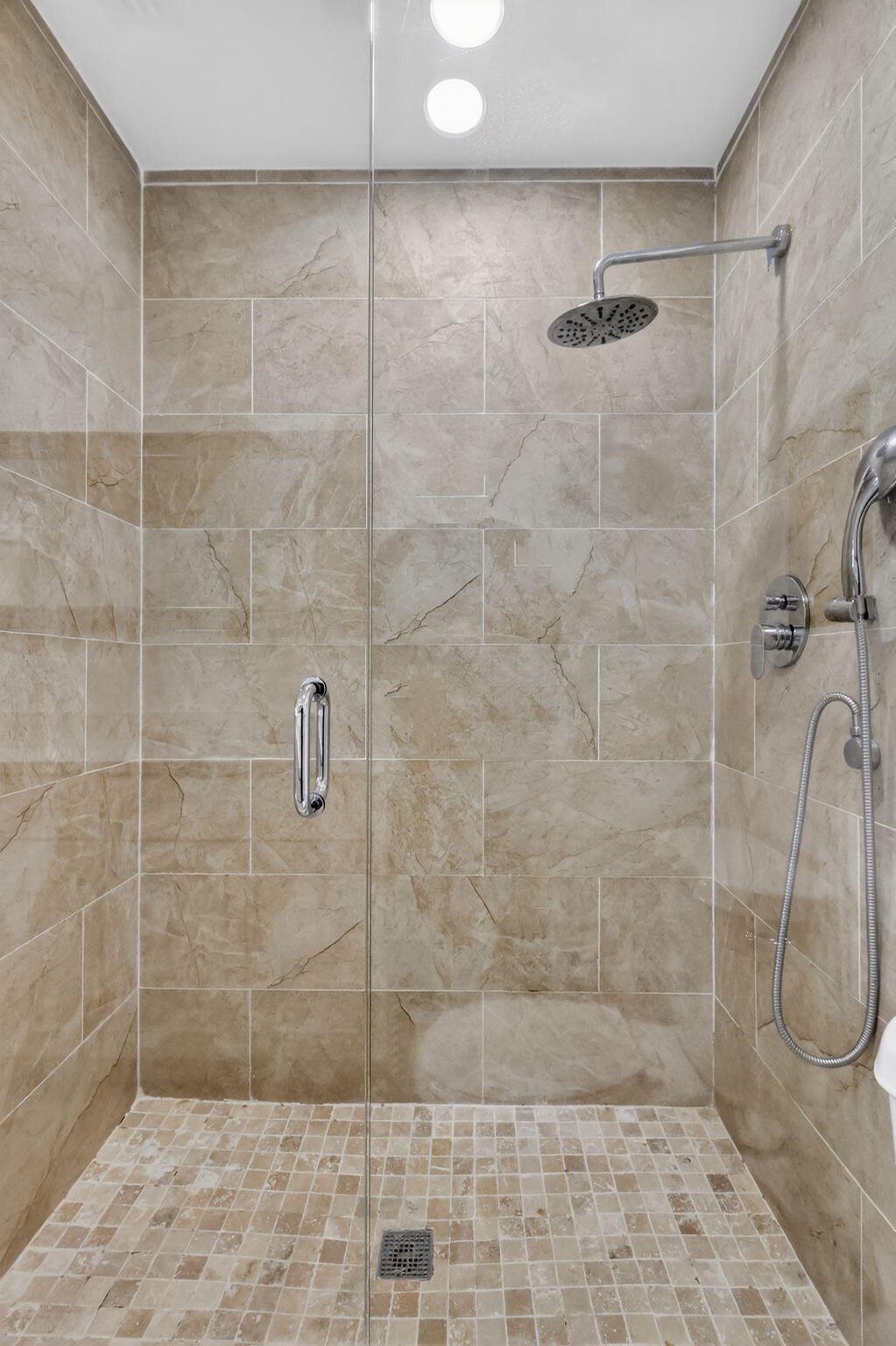 Bridgeview Condo - Residential