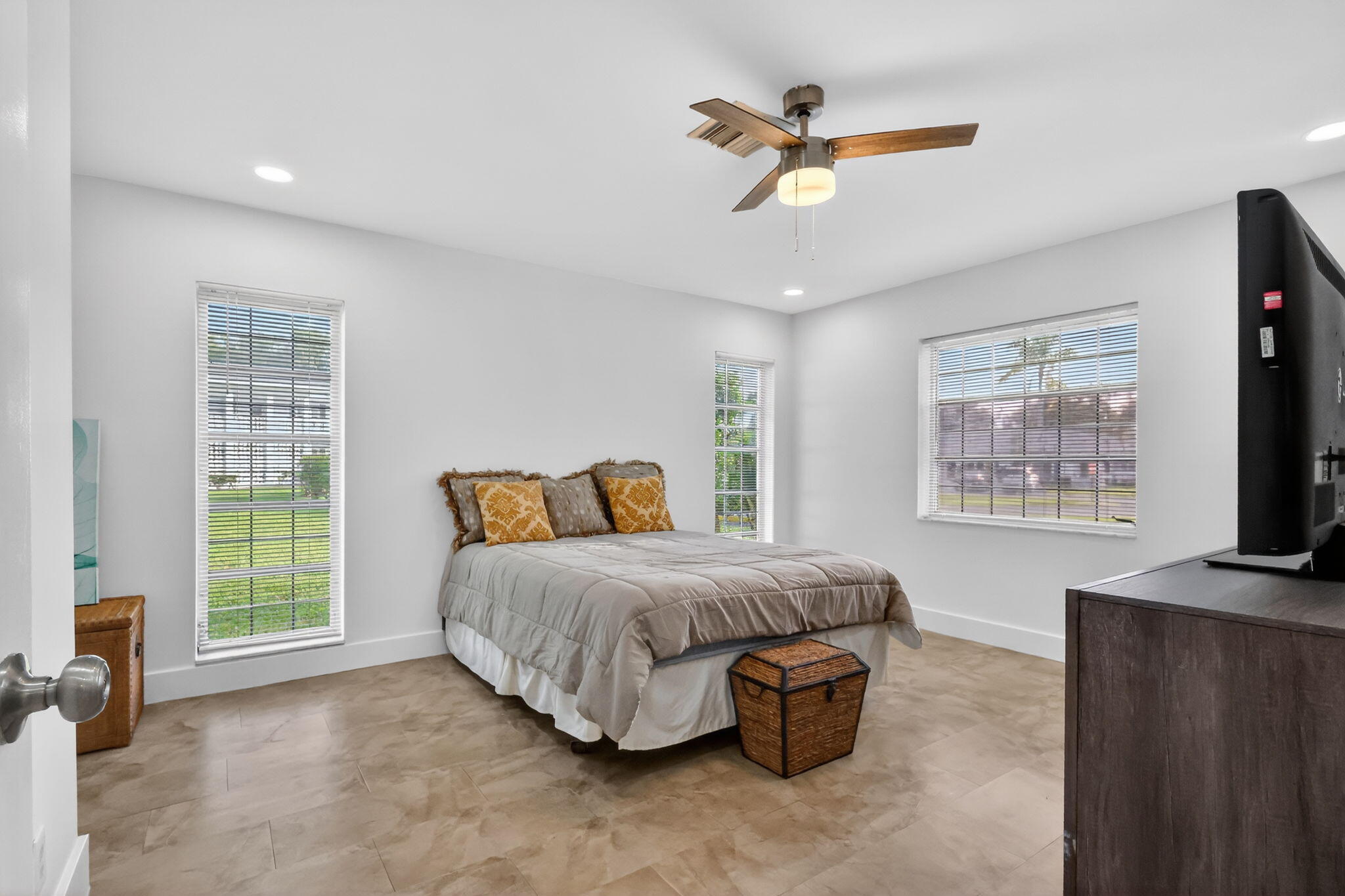 Bridgeview Condo - Residential