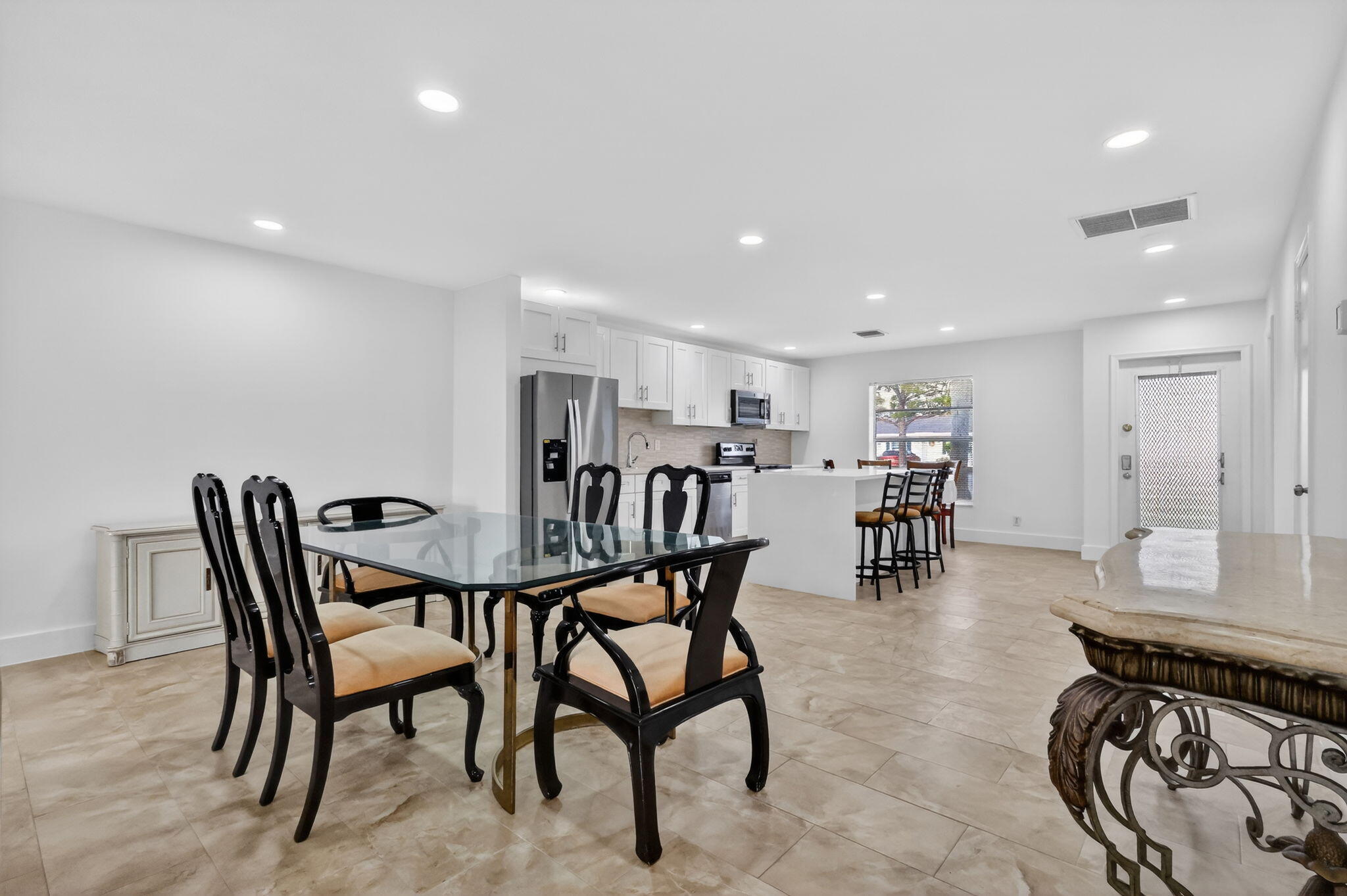 Bridgeview Condo - Residential