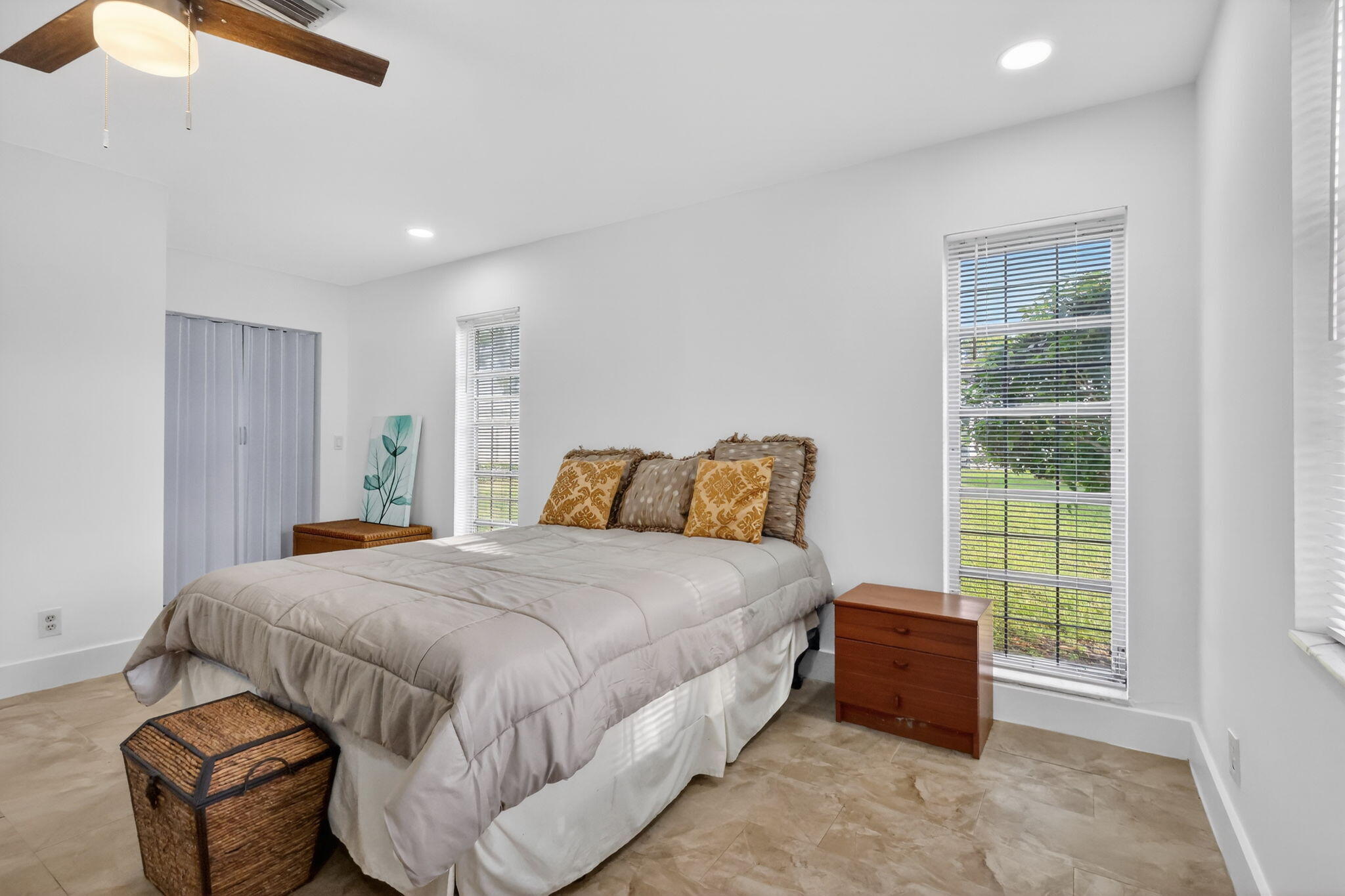 Bridgeview Condo - Residential