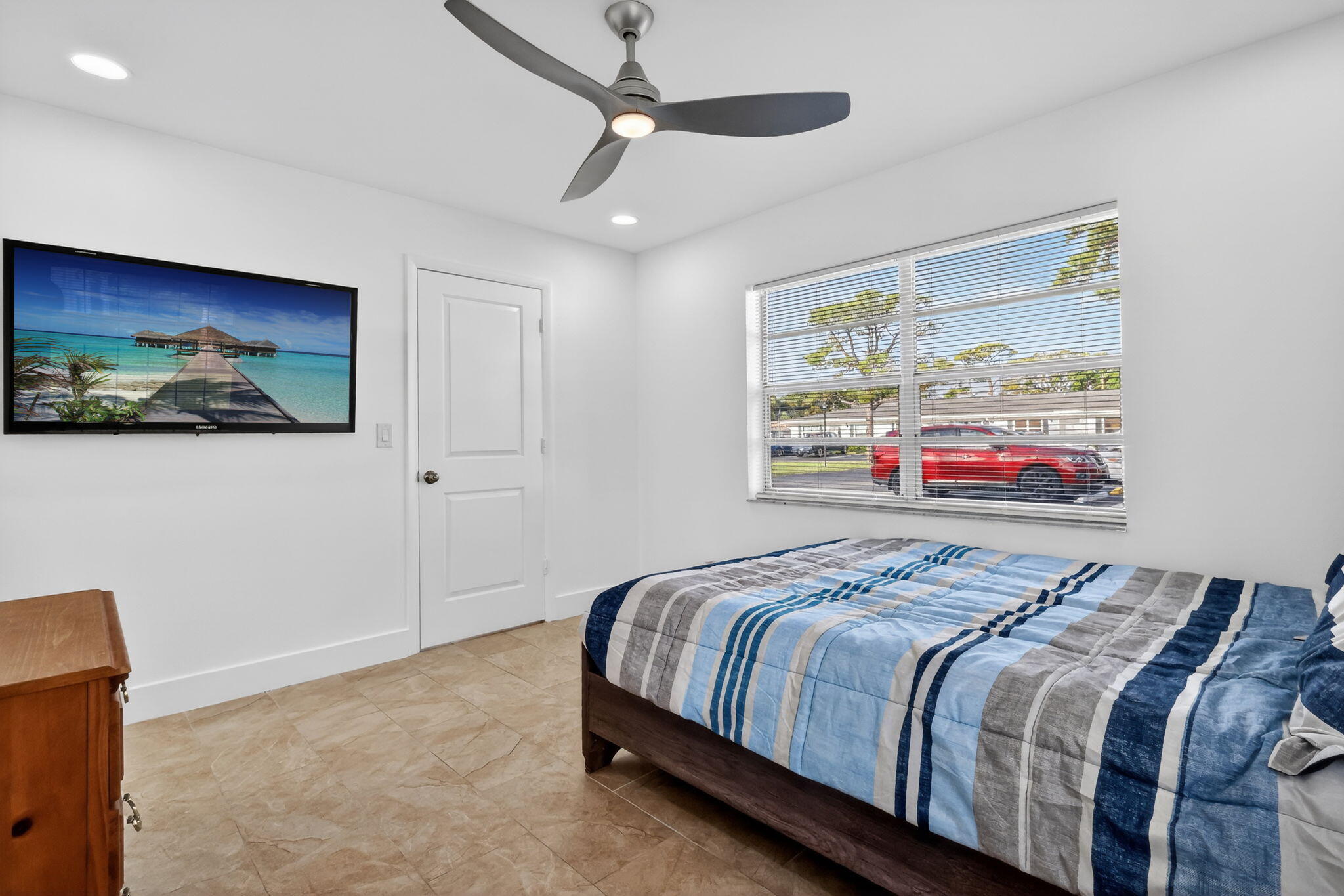 Bridgeview Condo - Residential