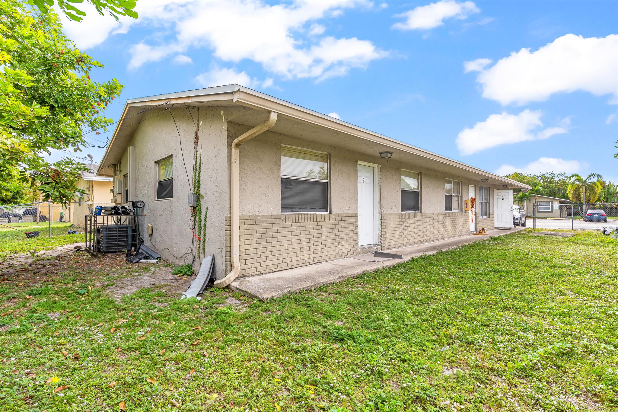 Dukes 105-44 B - Residential Income