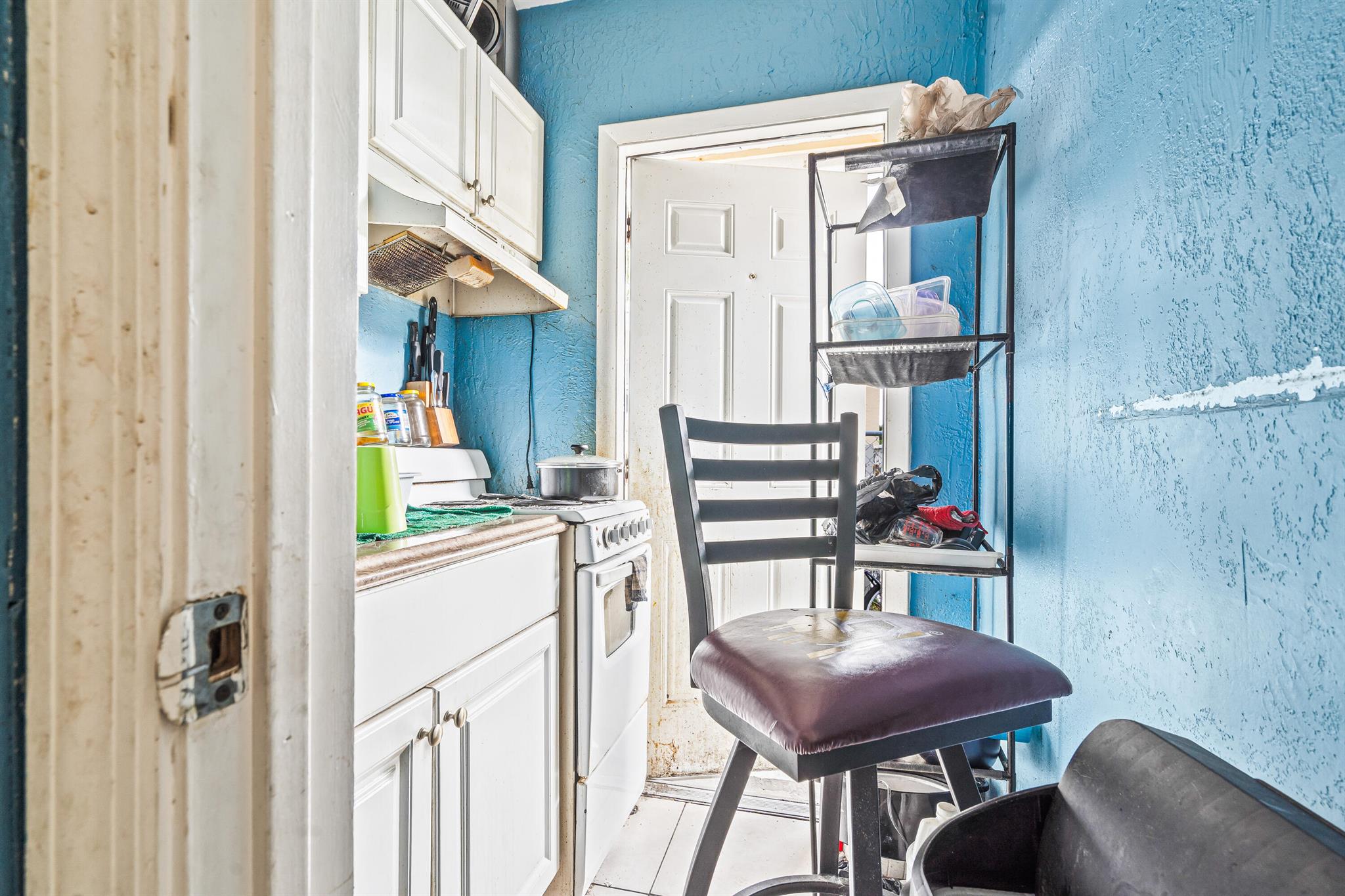 Dukes 105-44 B - Residential Income