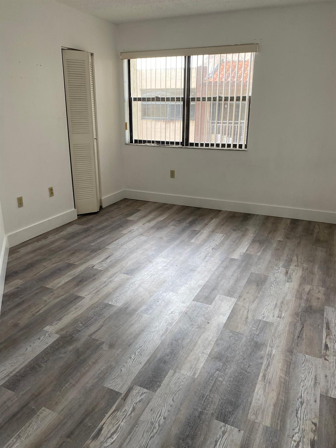 West Gardens Village Cond - Residential Lease