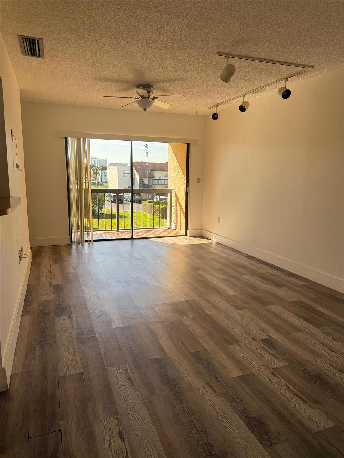 West Gardens Village Cond - Residential Lease