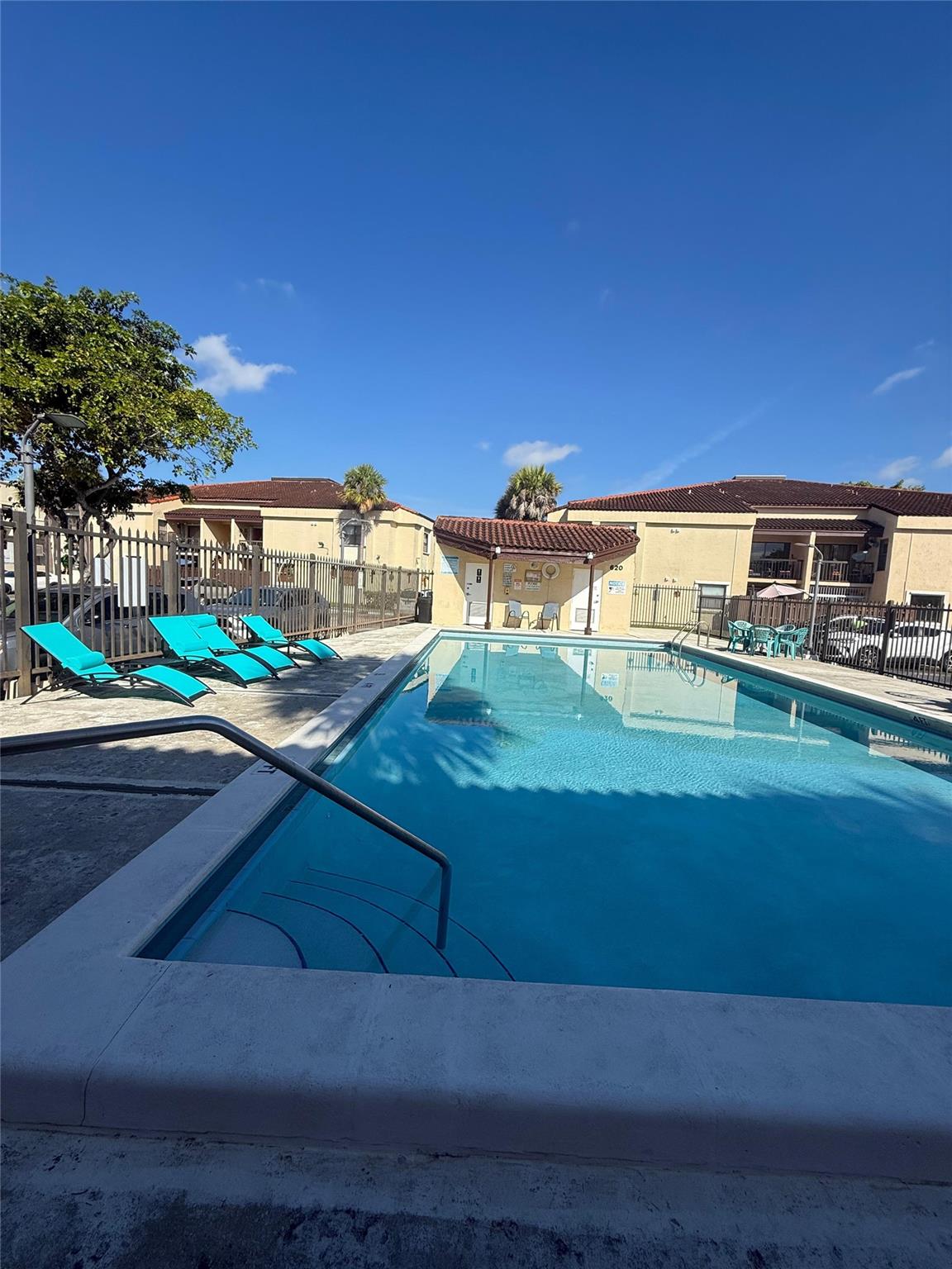 West Gardens Village Cond - Residential Lease