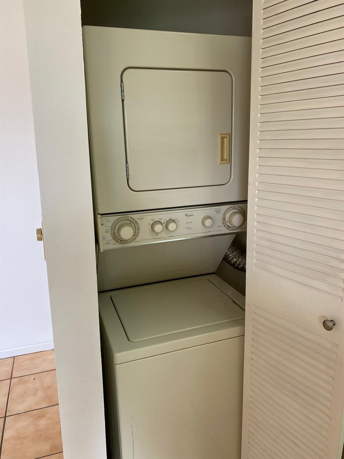 West Gardens Village Cond - Residential Lease