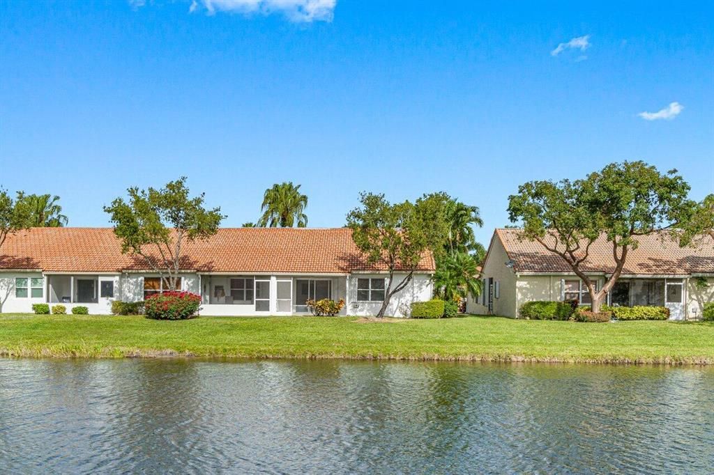 Photo of 6104 Floral Lakes Drive, Delray Beach, FL 33484 (MLS # R10766944)