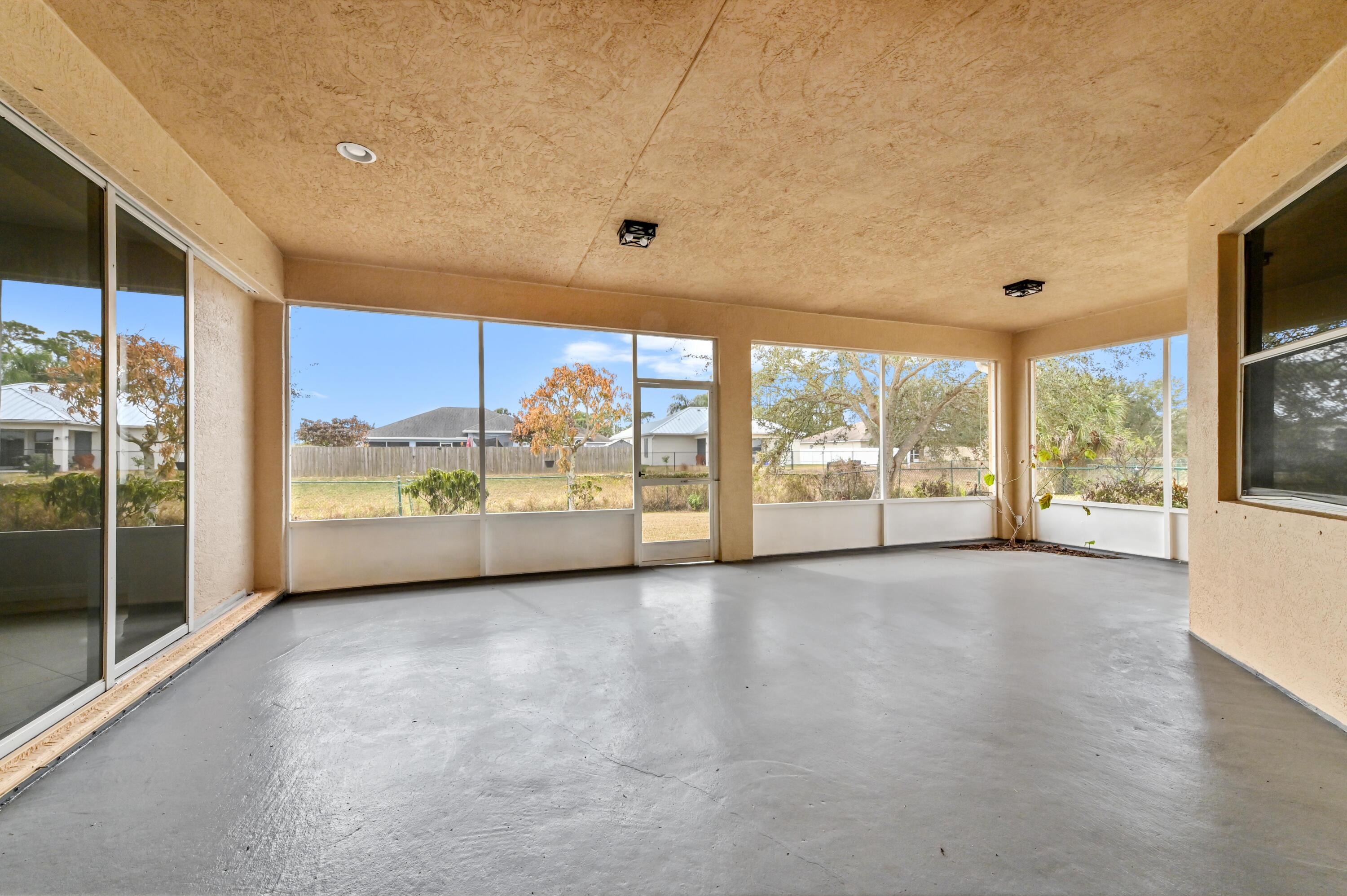 PORT ST LUCIE - Residential