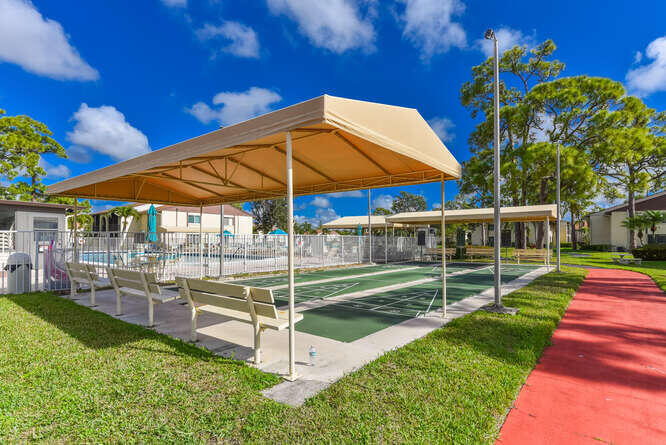 PINE RIDGE III - Residential