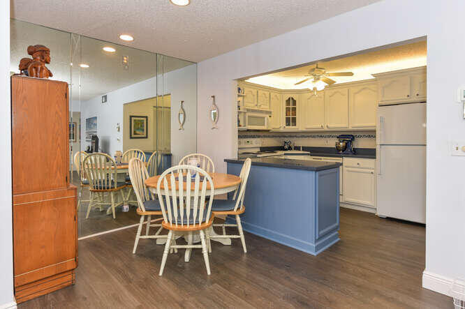 PINE RIDGE III - Residential