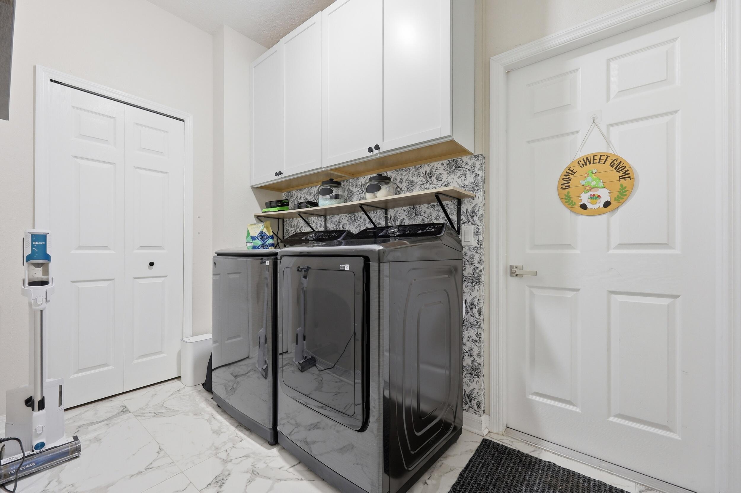 BELLALAGO PH 3 - Residential