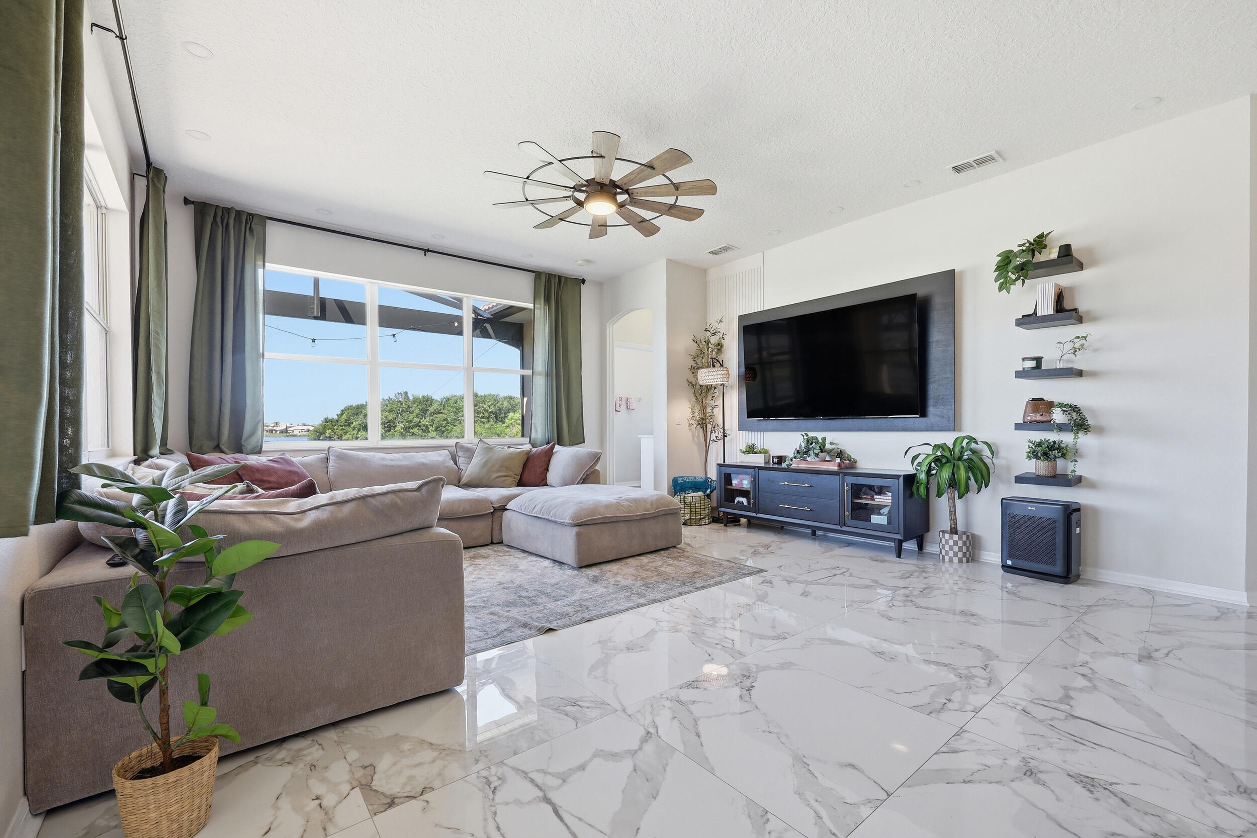 BELLALAGO PH 3 - Residential
