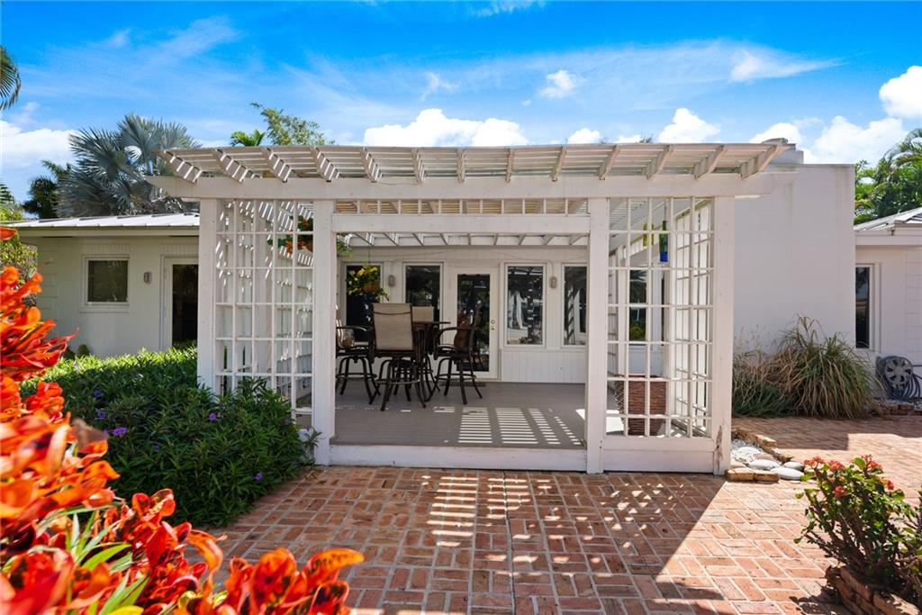 LAS OLAS ISLES - Residential