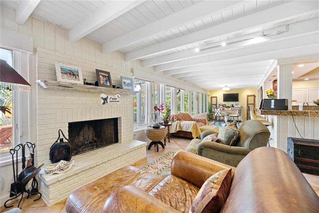 LAS OLAS ISLES - Residential