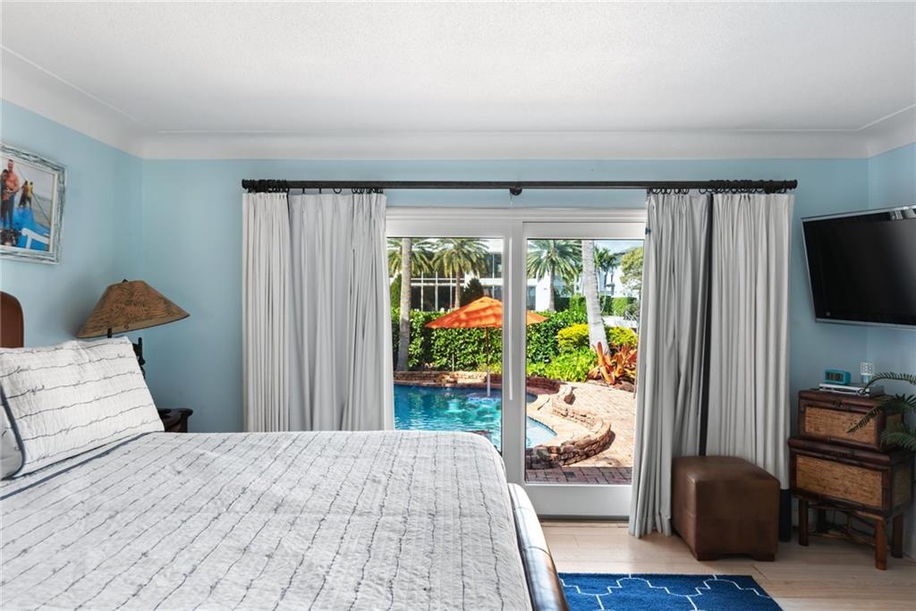 LAS OLAS ISLES - Residential