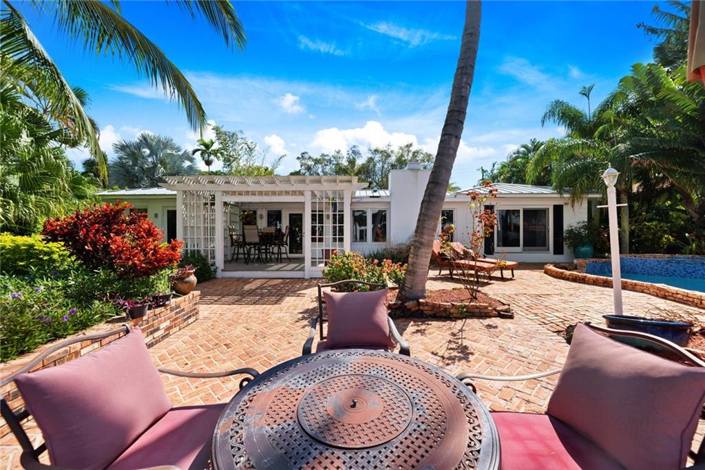 LAS OLAS ISLES - Residential