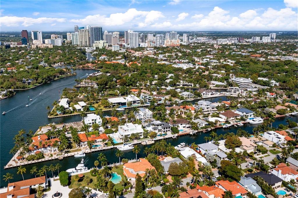 LAS OLAS ISLES - Residential