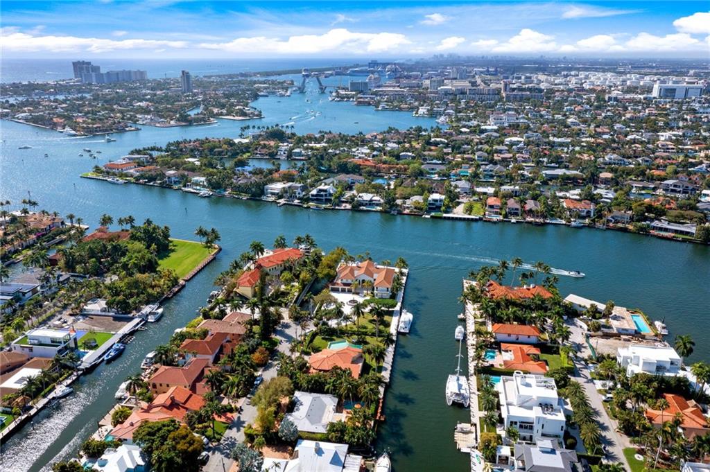 LAS OLAS ISLES - Residential