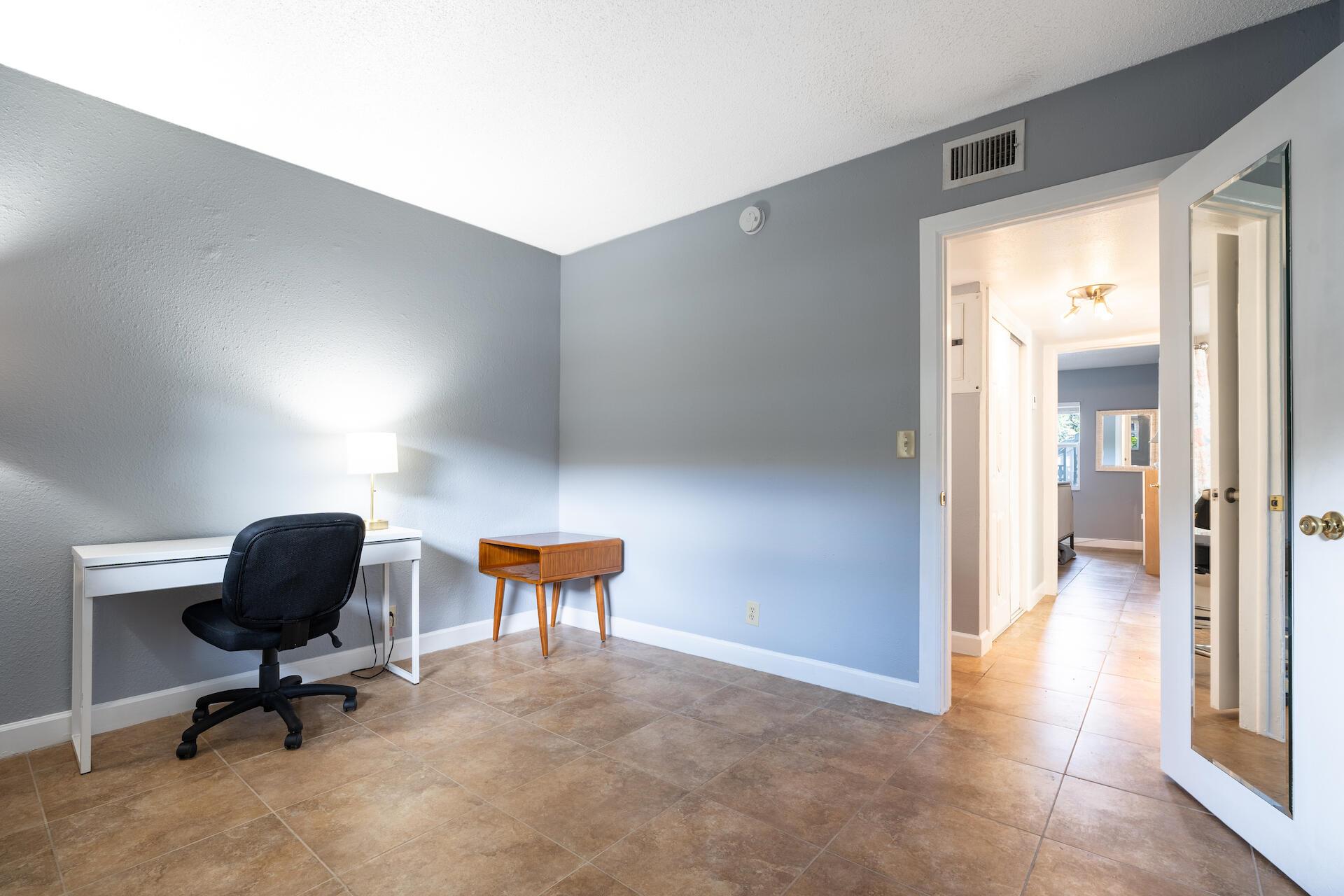 WILTON VILLAGE CONDO - Residential Lease