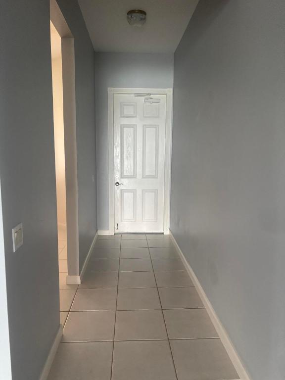 Harbour Isle West - Residential Lease