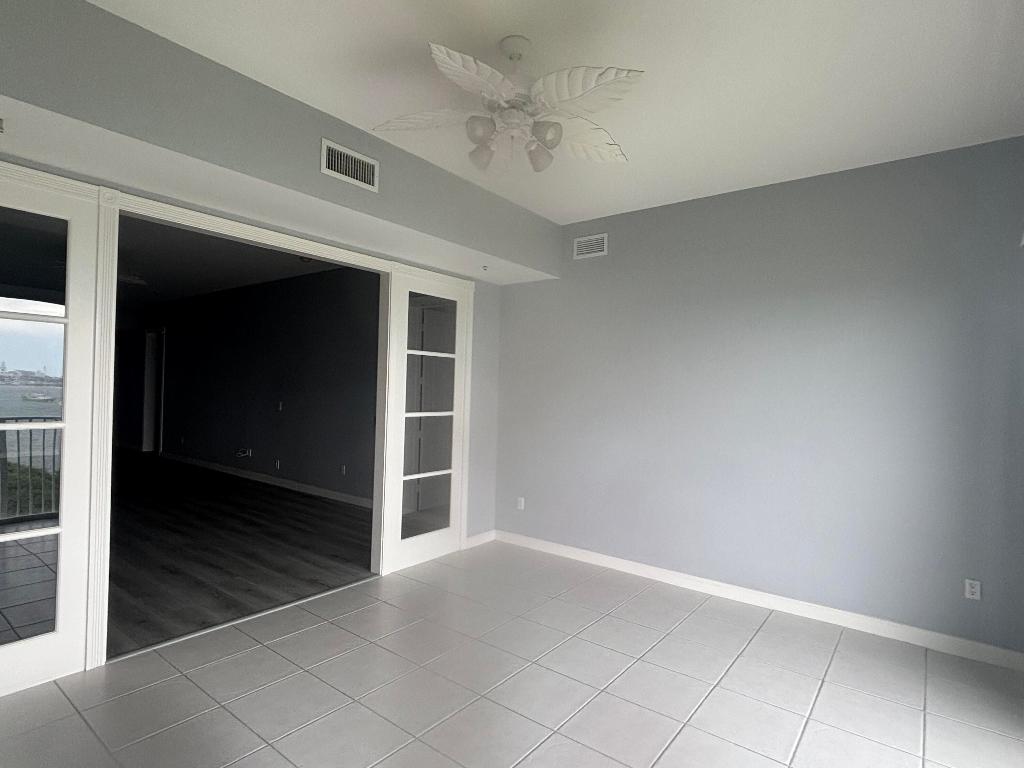 Harbour Isle West - Residential Lease