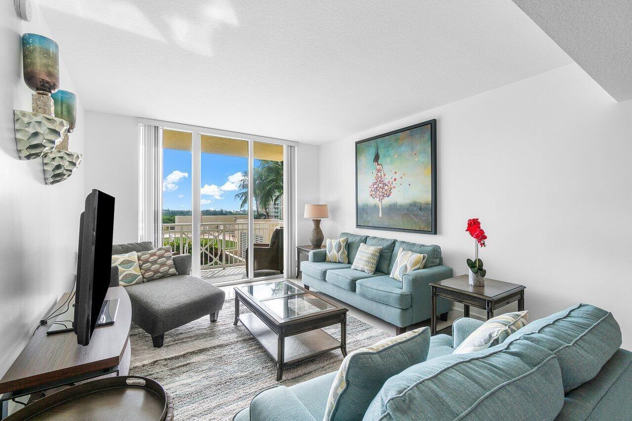 350 N Federal Highway Apt 606