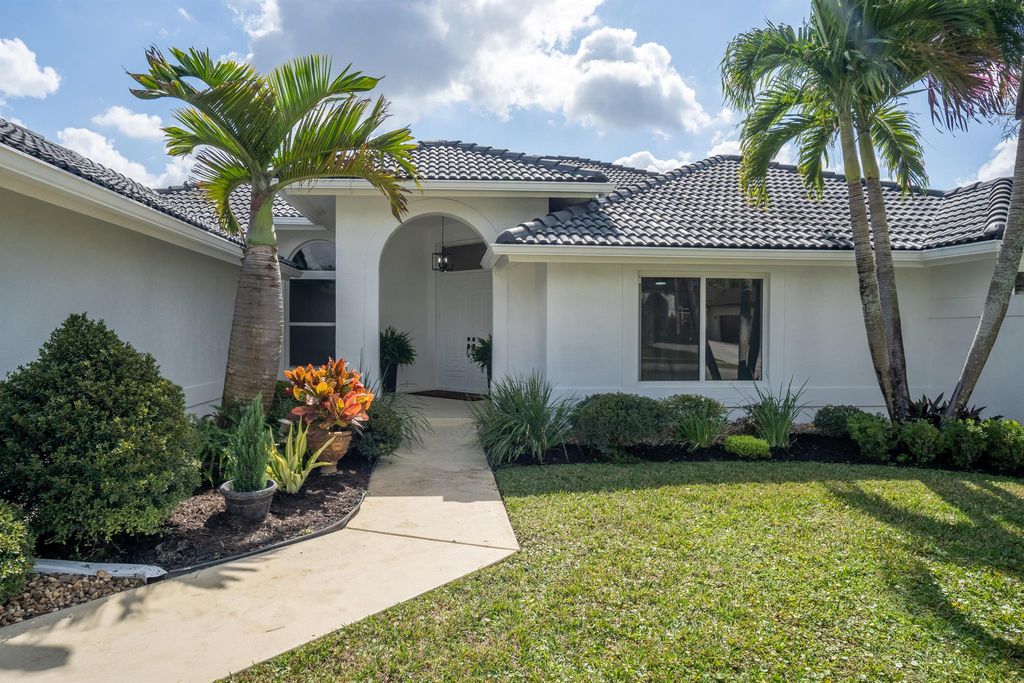 Photo of 15545 Meadow Wood Drive, Wellington, FL 33414 (MLS # R11092975)