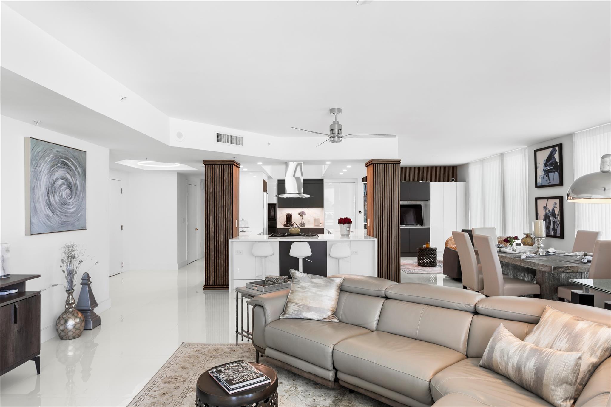 Diplomat Oceanfront Resid - Residential