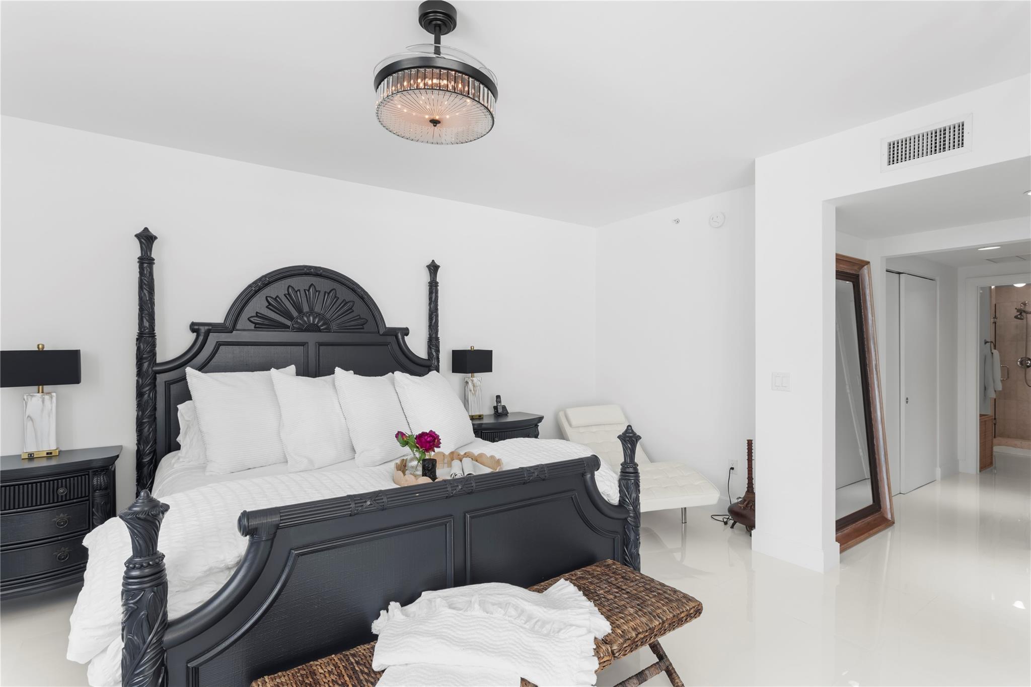 Diplomat Oceanfront Resid - Residential