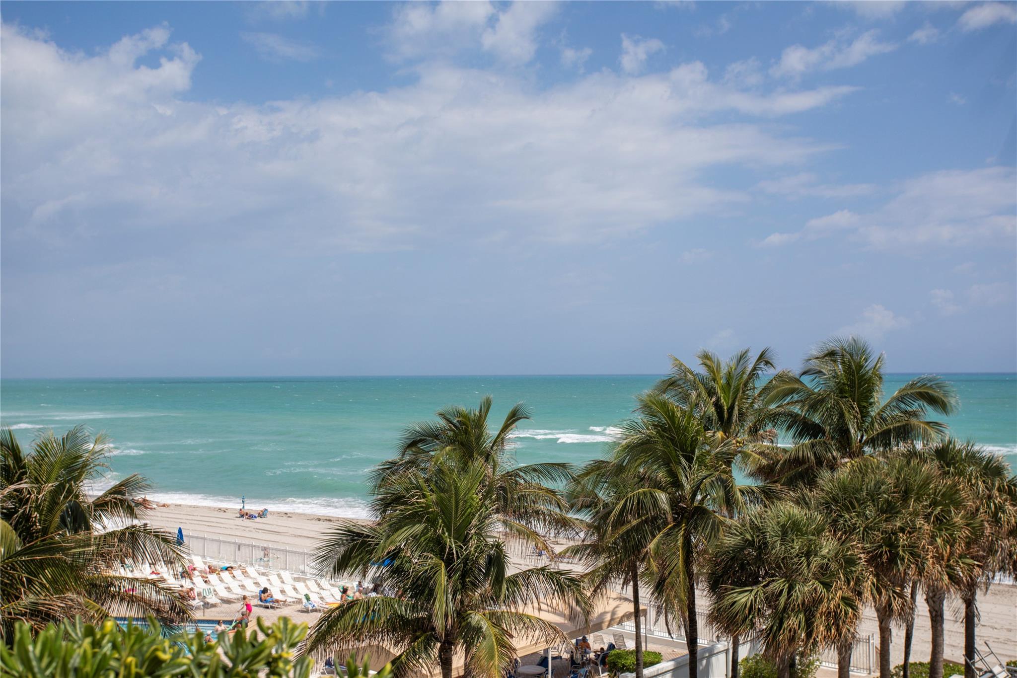 Diplomat Oceanfront Resid - Residential