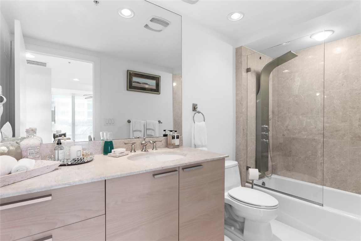 Diplomat Oceanfront Resid - Residential