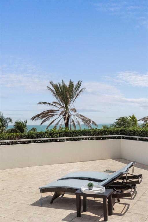 Diplomat Oceanfront Resid - Residential