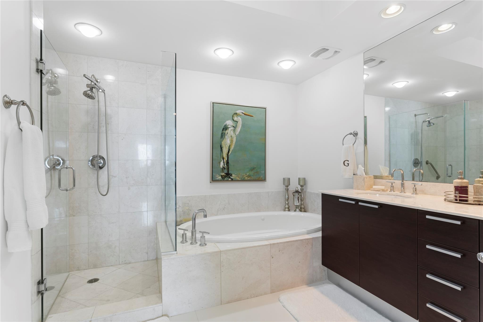 Diplomat Oceanfront Resid - Residential