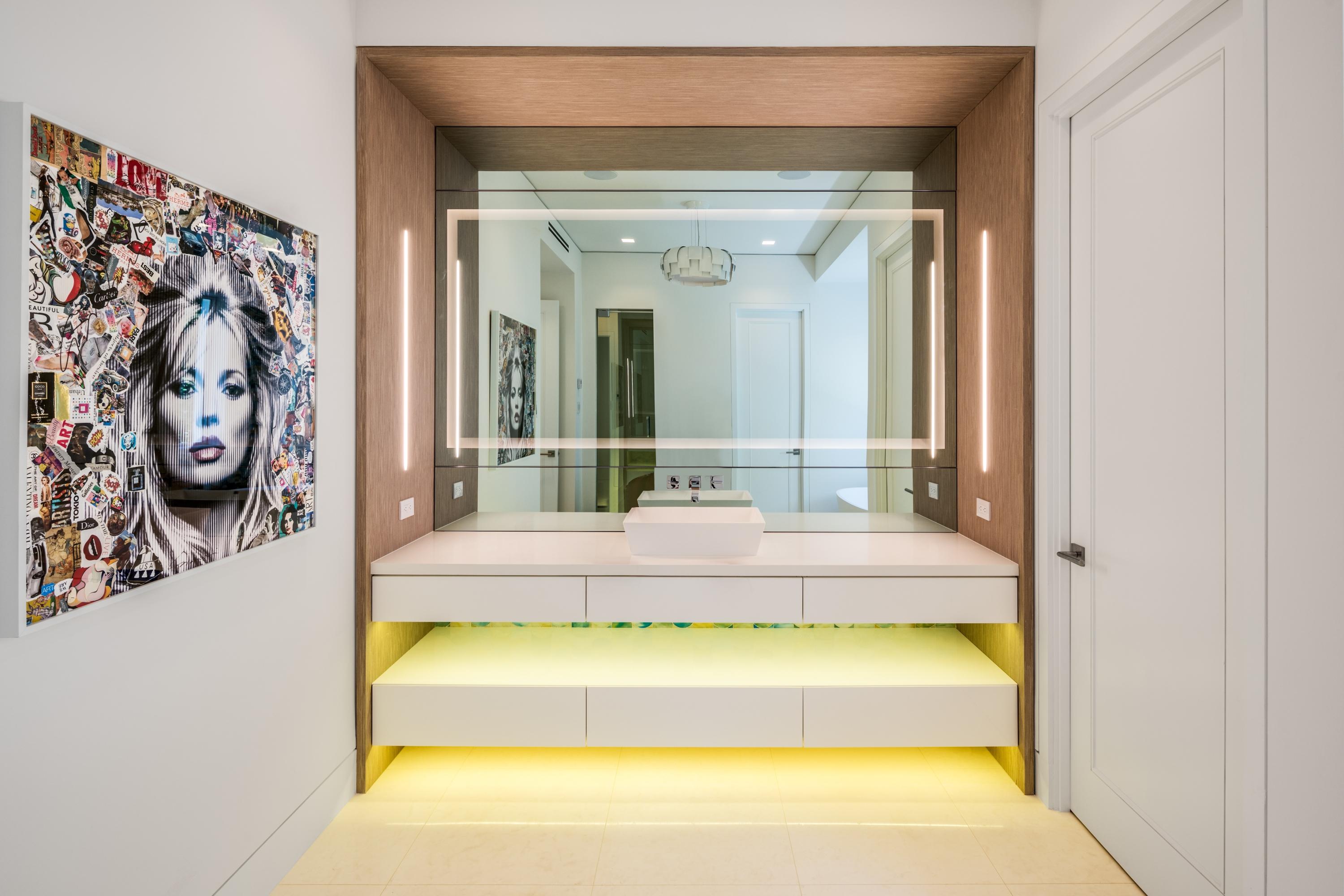 M M W BEACHHOUSE LOT PL - Residential