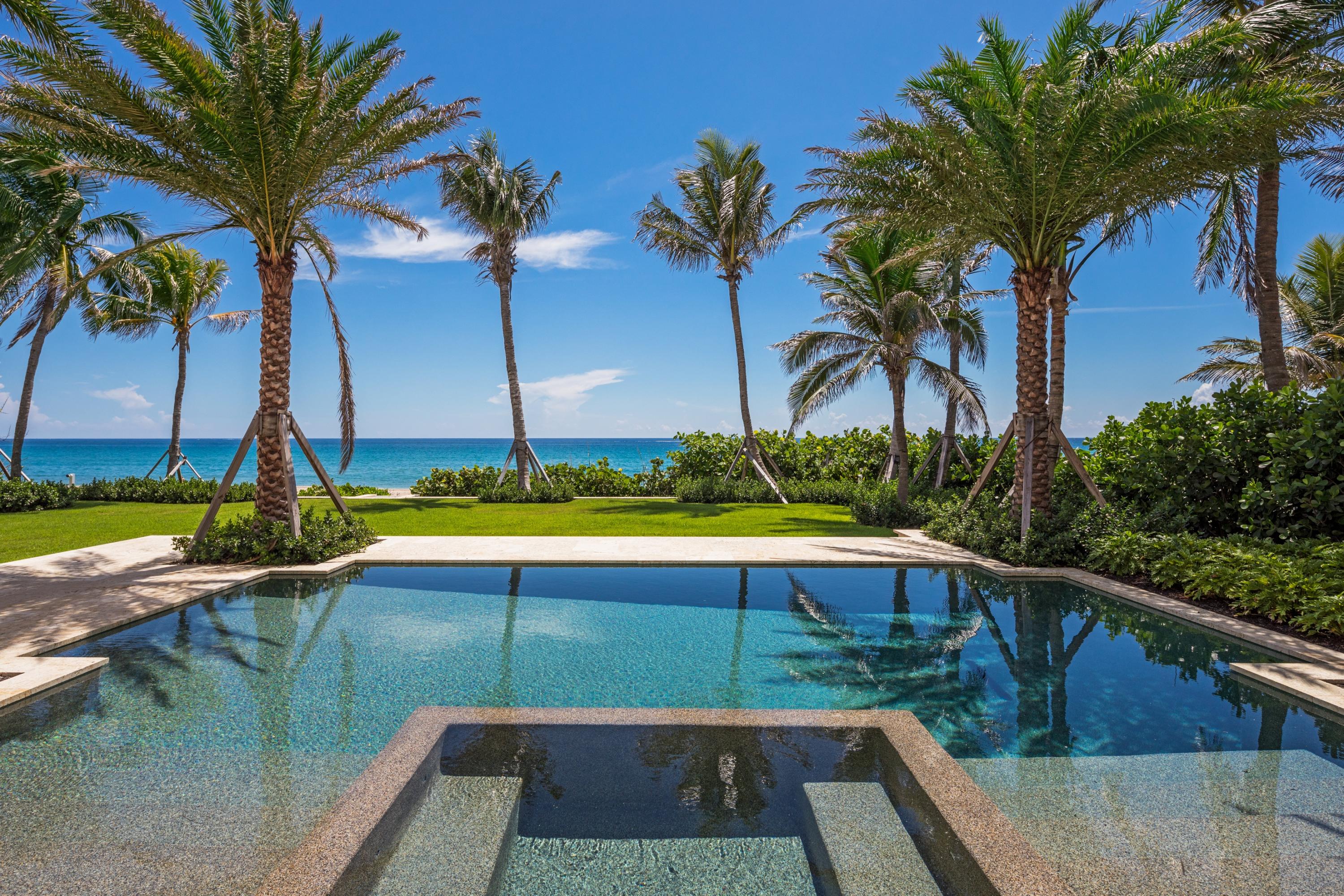 M M W BEACHHOUSE LOT PL - Residential