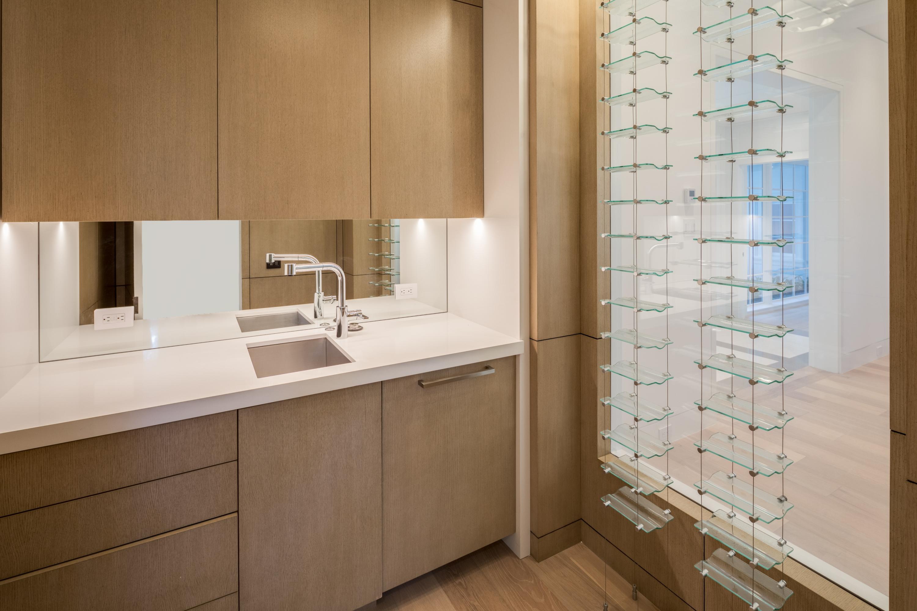 M M W BEACHHOUSE LOT PL - Residential