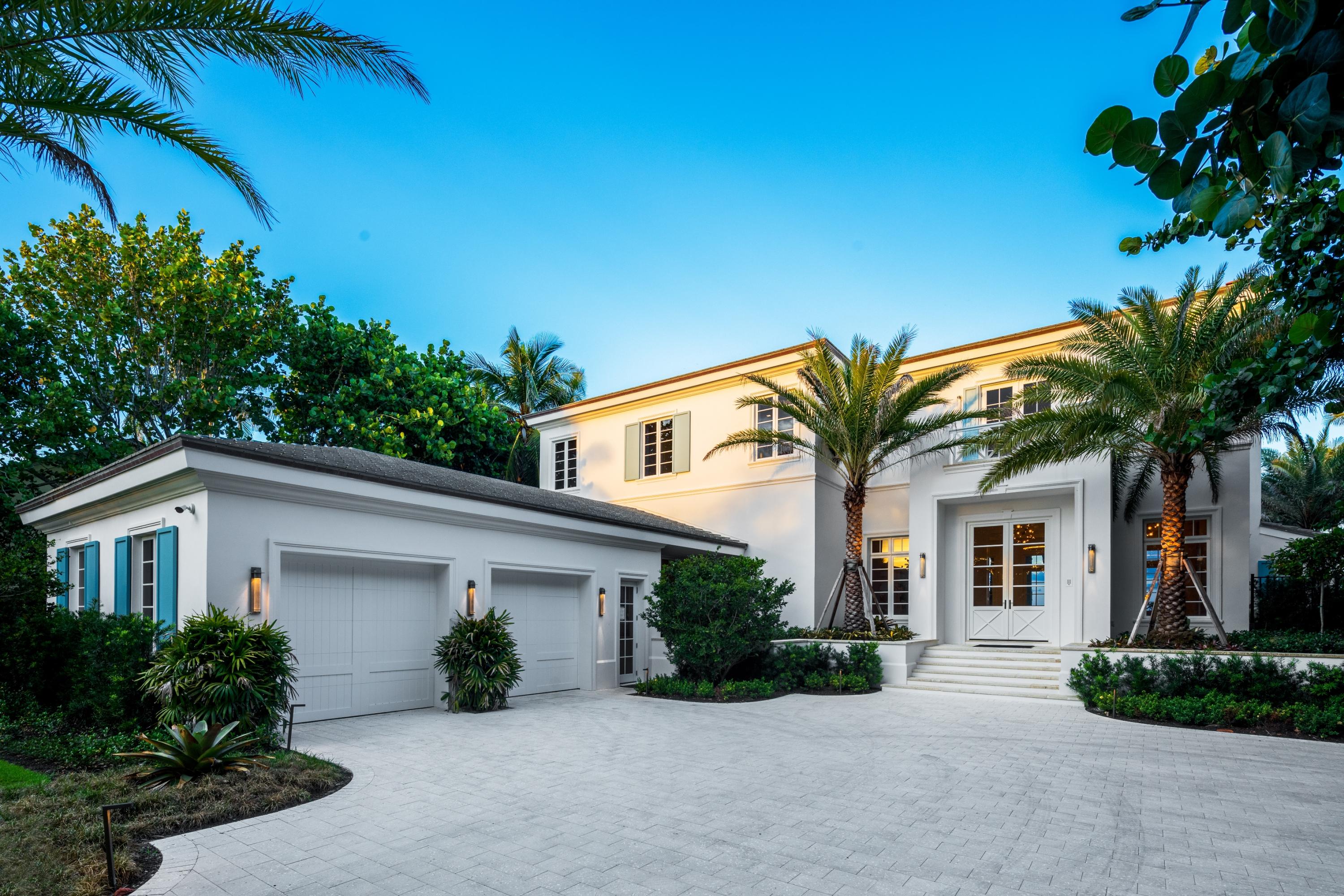 M M W BEACHHOUSE LOT PL - Residential