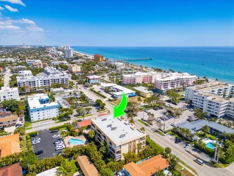333 SE 20th Avenue Unit 304, Deerfield Beach, FL MLS: R11082148