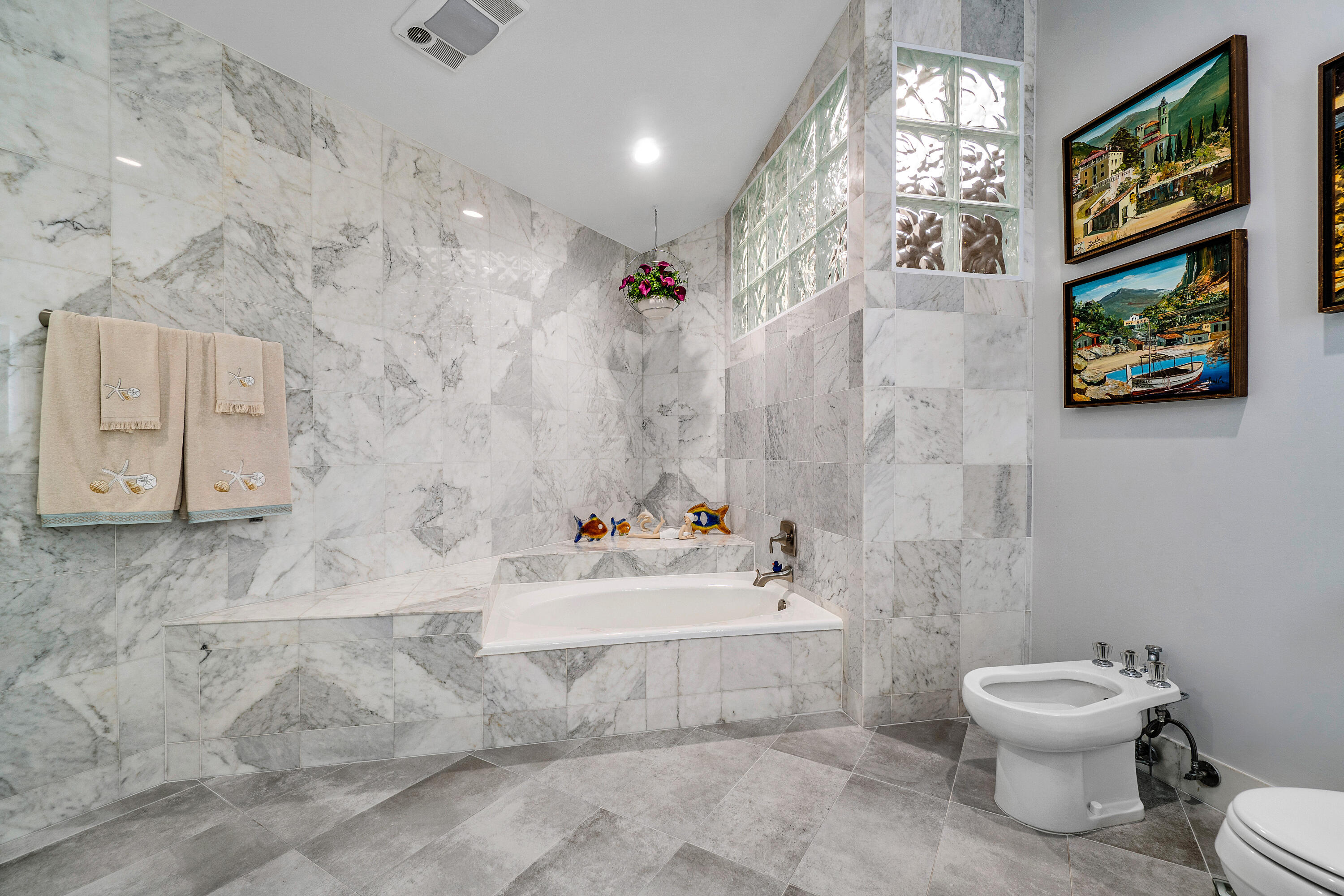 ESPLANADA AT BOCA POINTE - Residential