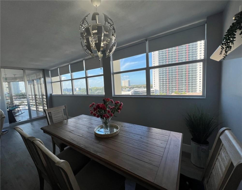 Lake Point Tower Condo - Residential