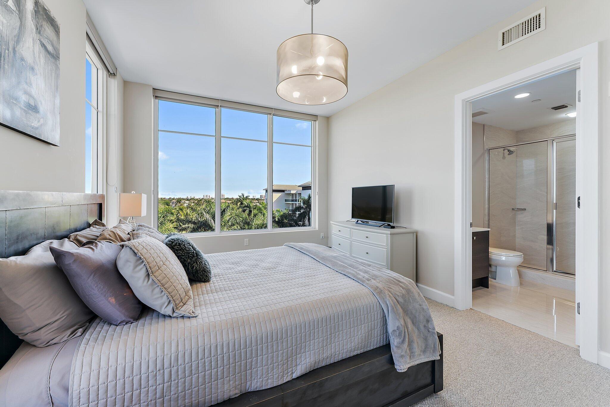 AZURE CONDO - Residential