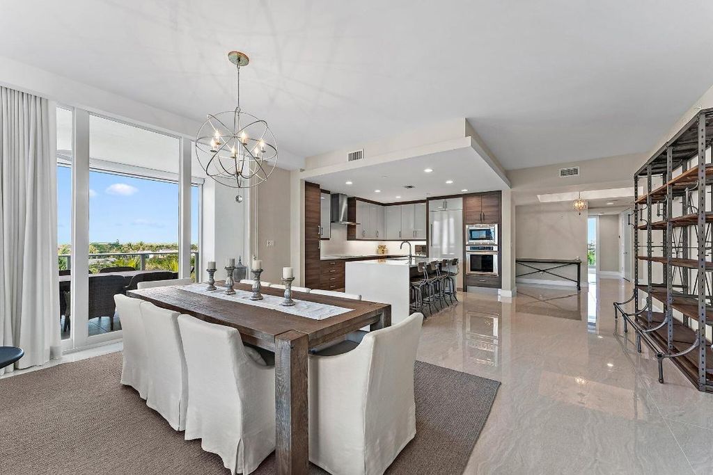 Photo of 2700 Donald Ross Road #501, Palm Beach Gardens, FL 33410 (MLS # R11058051)