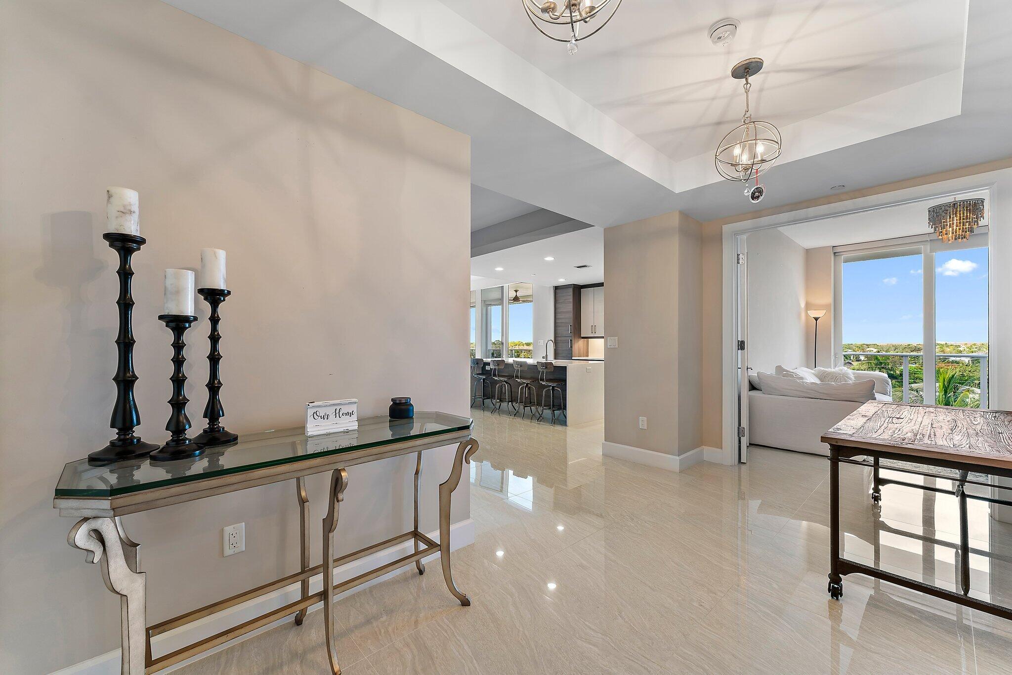 AZURE CONDO - Residential